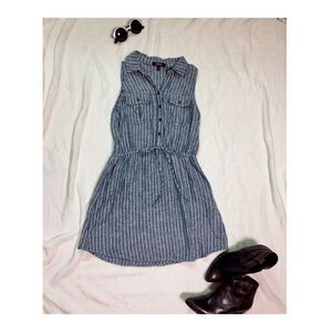 Blue/white striped sleeveless dress